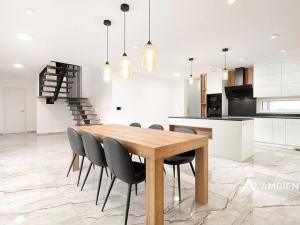 Prodej rodinného domu, Velké Pavlovice, Meruňková, 232 m2