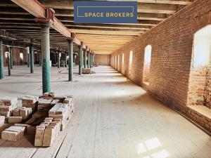 Pronájem kanceláře, Praha, Údolní, 1390 m2