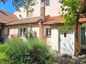 Prodej bytu 3+1, Dobříš, Mírové náměstí, 59 m2