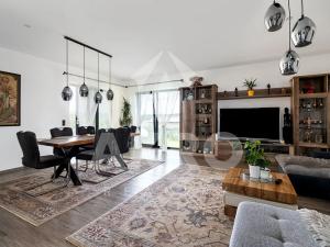 Prodej bytu 4+kk, Okrouhlo, 152 m2