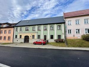 Pronájem bytu 1+kk, Studená, nám. Sv. J. Nepomuckého, 28 m2