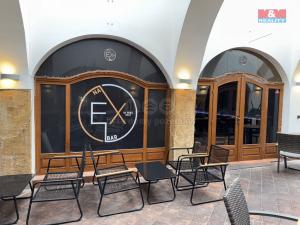 Pronájem obchodního prostoru, Olomouc, Dolní náměstí, 49 m2