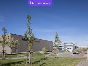 Pronájem skladu, Brno, Tuřanka, 9622 m2