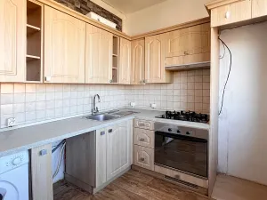 Pronájem bytu 2+1, Kadaň, Chomutovská, 53 m2