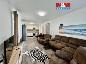 Prodej bytu 3+1, Bečváry, 71 m2