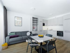 Pronájem bytu 3+kk, Praha - Vysočany, Odkolkova, 85 m2