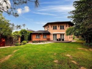 Prodej rodinného domu, Praha - Vinoř, 486 m2