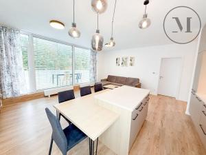 Pronájem bytu 3+kk, Hluboká nad Vltavou, U Parku, 115 m2