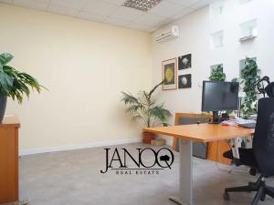 Pronájem kanceláře, Bílovice nad Svitavou, Žižkova, 198 m2