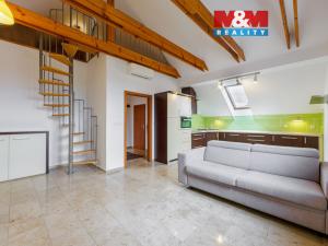 Prodej bytu 4+kk, Karlovy Vary - Stará Role, Husova, 70 m2