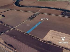 Prodej podílu pole, Kroměříž, 2885 m2