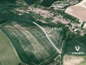 Prodej podílu pole, Dobročkovice, 2190 m2