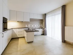 Pronájem bytu 2+kk, Praha - Stodůlky, 5. máje, 42 m2