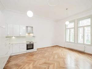 Pronájem bytu 2+kk, Praha - Vinohrady, Balbínova, 60 m2