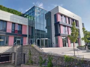 Pronájem obchodního prostoru, Brno, Purkyňova, 128 m2