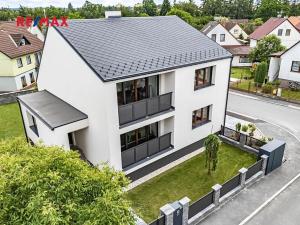 Prodej rodinného domu, Jindřichův Hradec, Spojovací, 183 m2