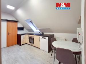 Prodej bytu 2+1, Bílovice nad Svitavou, Lesní, 53 m2