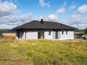 Prodej rodinného domu, Holýšov, Pod Lesem, 122 m2