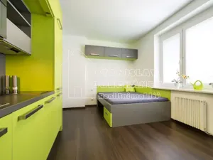 Pronájem pokoje, Praha - Kobylisy, Střelničná, 16 m2