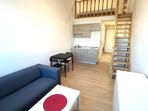 Pronájem bytu 1+kk, Praha - Vysočany, Poděbradská, 30 m2