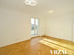 Prodej bytu 3+1, Plzeň, Smrková, 66 m2