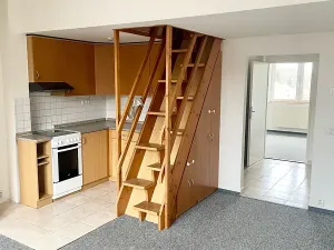 Pronájem bytu 3+kk, Praha - Kobylisy, Pod statky, 55 m2