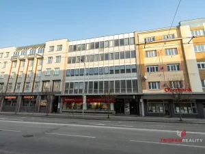 Pronájem kanceláře, Hradec Králové - Pražské Předměstí, Gočárova třída, 32 m2