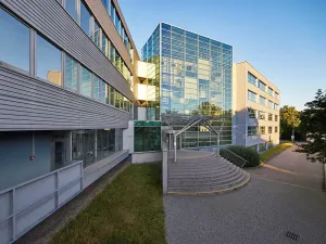 Pronájem kanceláře, Praha - Strašnice, Třebohostická, 122 m2