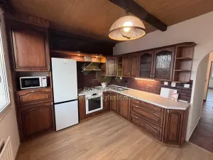 Pronájem bytu 3+1, Rokycany, K Řece, 76 m2