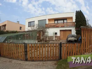 Prodej rodinného domu, Semčice, 300 m2