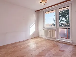 Prodej bytu 3+1, Brno, Řezáčova, 75 m2