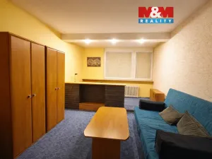 Prodej bytu 2+1, Opava - Předměstí, Hobzíkova, 58 m2