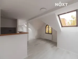 Prodej bytu 3+kk, Klatovy, Koldinova, 79 m2