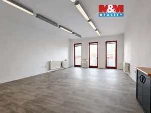 Pronájem kanceláře, Opava - Město, Dolní náměstí, 94 m2