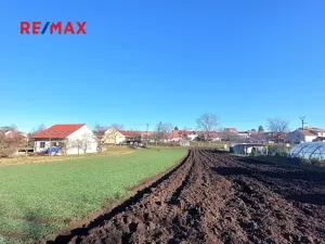 Prodej pozemku pro bydlení, Prace, 842 m2