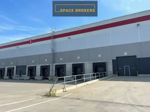 Pronájem skladu, Zeleneč, 19747 m2