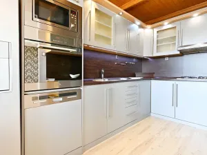 Prodej bytu 3+1, Most, Bohuslava Vrbenského, 69 m2