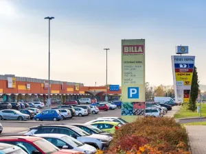 Pronájem obchodního prostoru, Česká Lípa, Děčínská, 268 m2