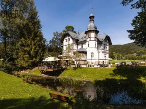 Prodej ubytování, Vrbno pod Pradědem, Jesenická, 722 m2