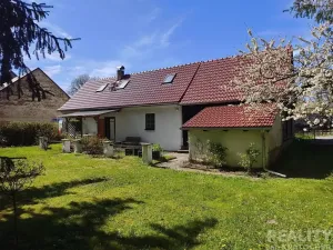 Prodej rodinného domu, Tuhaň, 350 m2