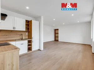 Prodej bytu 3+kk, Lochovice, 104 m2