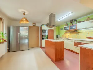 Prodej rodinného domu, Hradištko, 241 m2