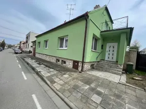 Prodej rodinného domu, Lednice, 202 m2