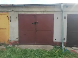 Prodej garáže, Bruntál, Chelčického, 17 m2