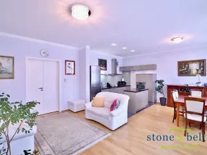 Pronájem bytu 4+kk, Praha - Nové Město, Lublaňská, 90 m2