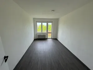 Pronájem bytu 2+1, Teplice, Buzulucká, 52 m2