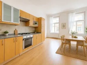 Pronájem bytu 2+kk, Praha - Nusle, Boleslavova, 48 m2