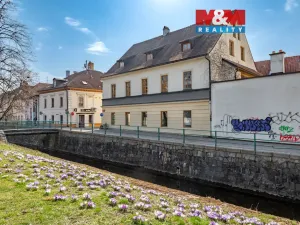 Pronájem obchodního prostoru, České Budějovice - České Budějovice 1, Hradební, 142 m2