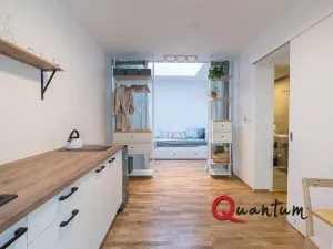 Pronájem bytu 1+kk, Praha - Smíchov, Grafická, 35 m2