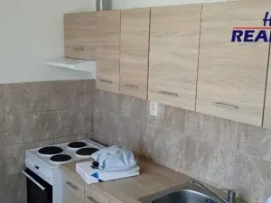 Pronájem bytu 2+1, Horní Benešov, Mírové náměstí, 66 m2